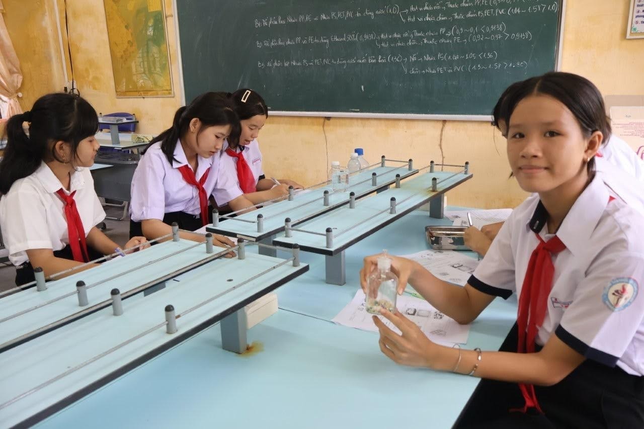 マイクロプラスチックの分割実験をしました：ベトナム