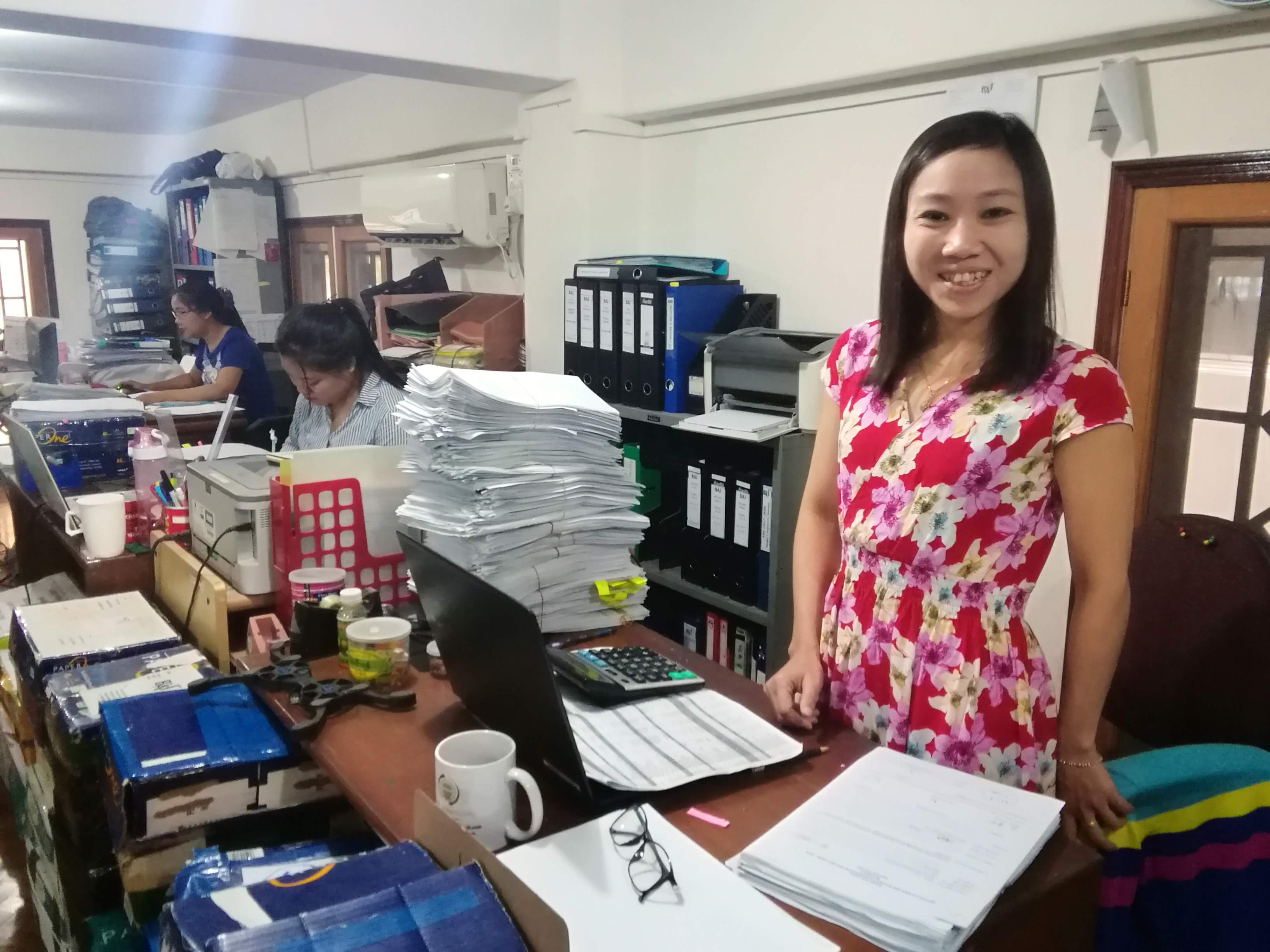 ヤンゴン事務所のスタッフたち（１）：ミャンマー
