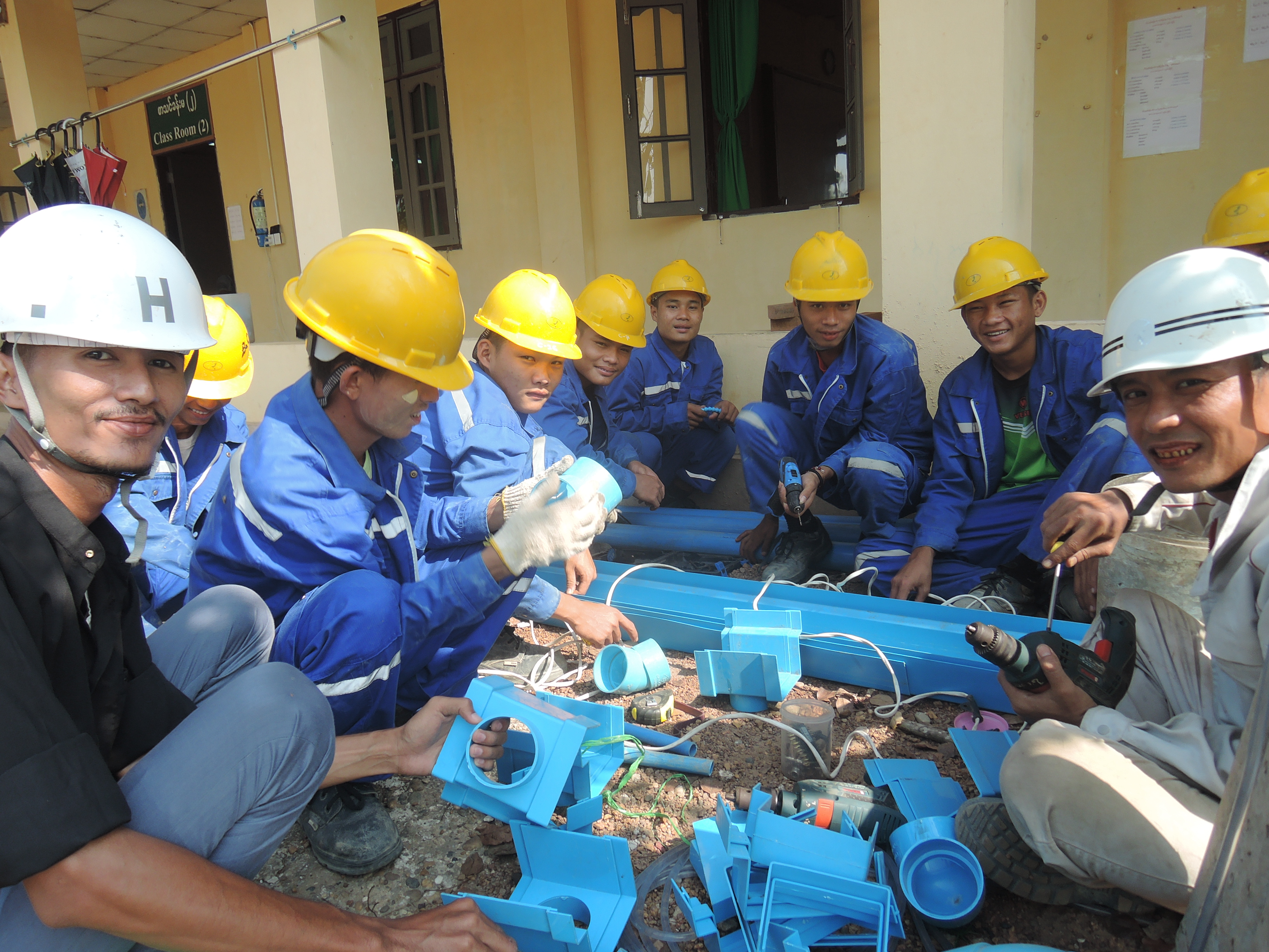 パアン技術訓練学校 訓練生の一日：ミャンマー